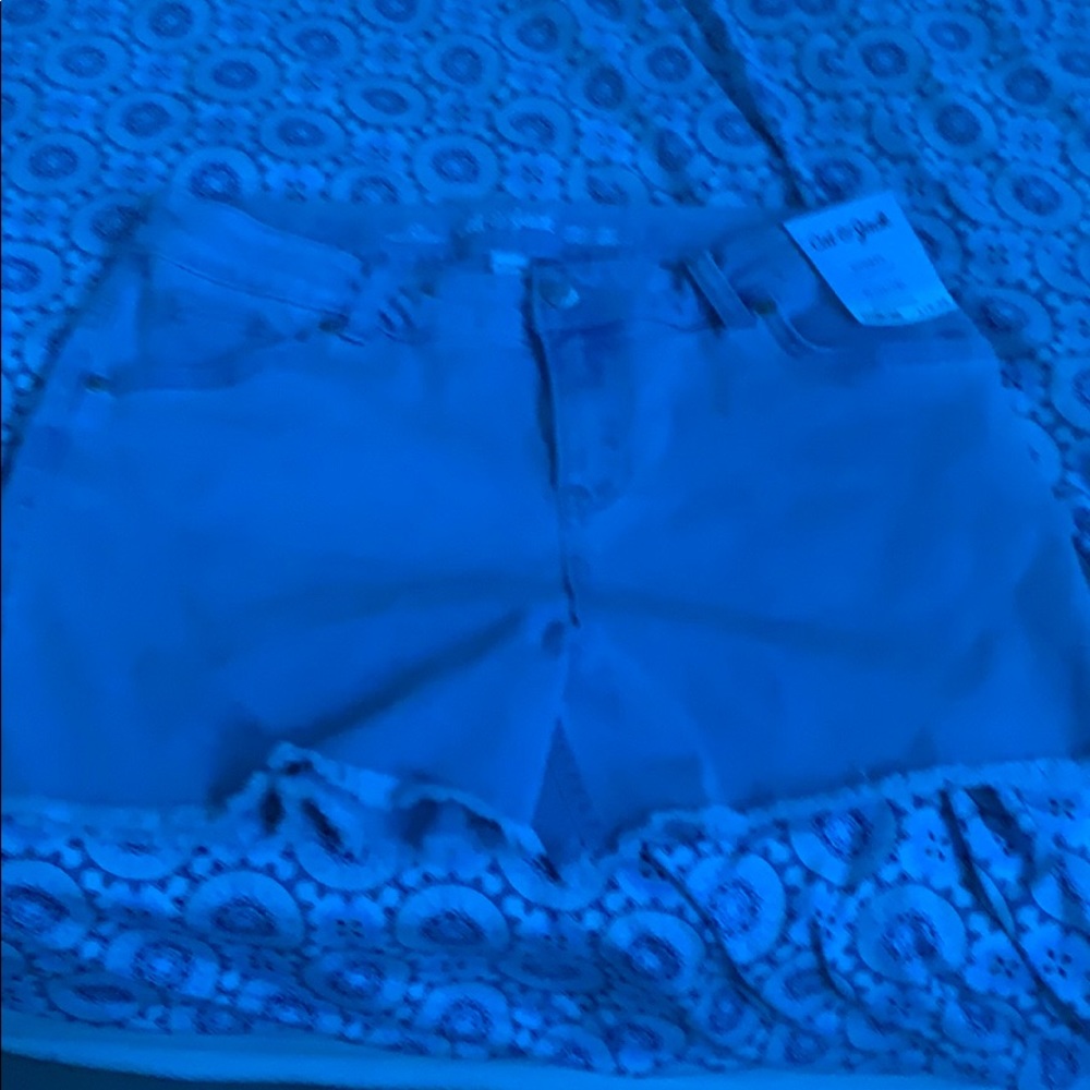 Selling a two piece set! - Picture 2 of 3